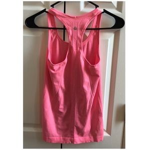 Women’s Lululemon Run swiftly tech Tank Top